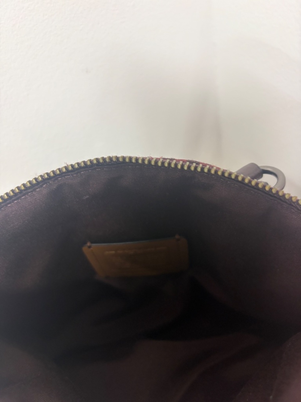 Coach Small Kelsey Sat gel in Red Legacy Jacquard Fabric w/ Leather Trim - Picture 5 of 5